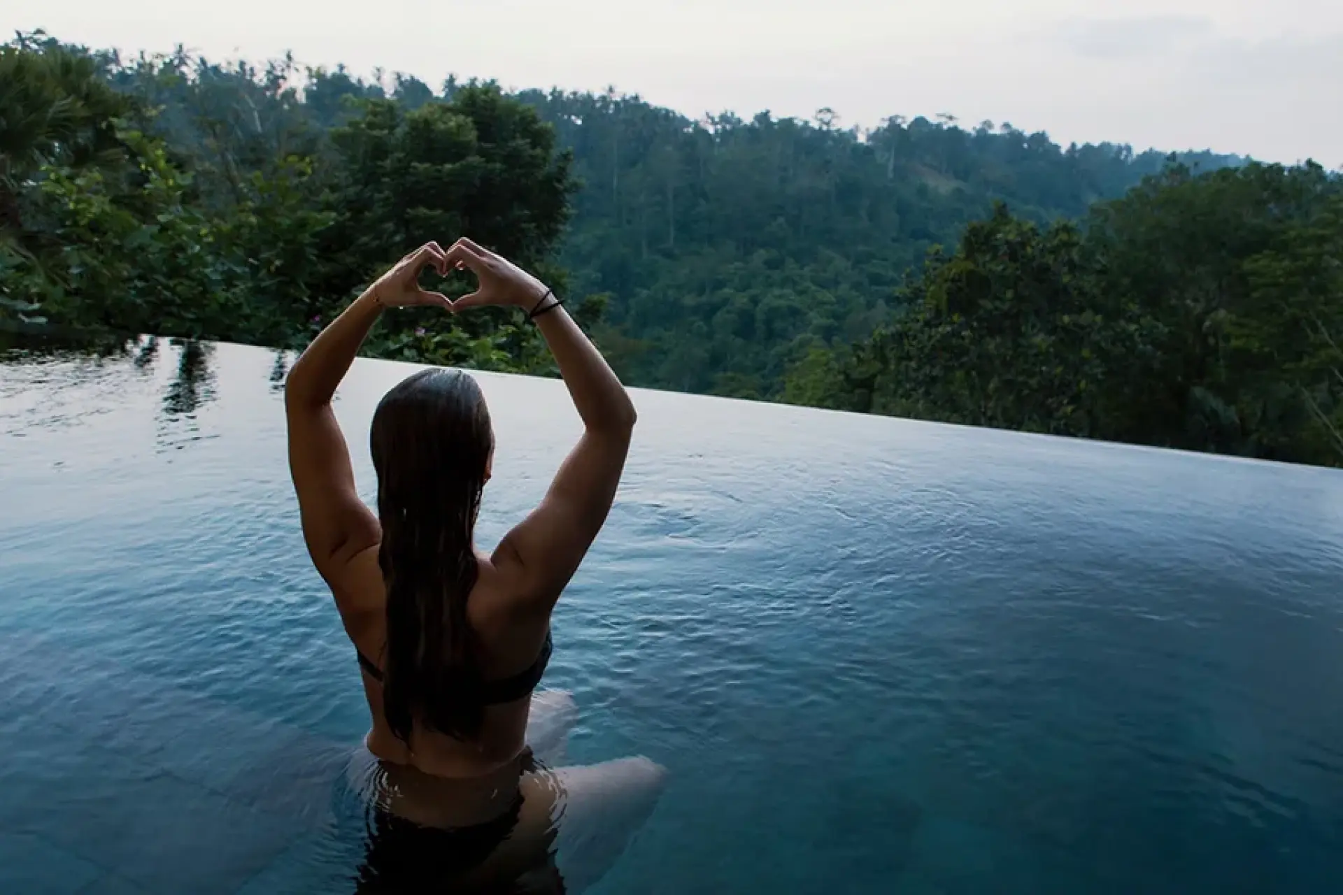 ROMANTIC GETAWAYS