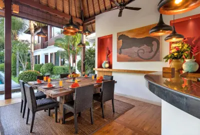 Dining-Living-Room-Tangram-Luxury-Villas-Big-Groups-Seminyak-Bali-10
