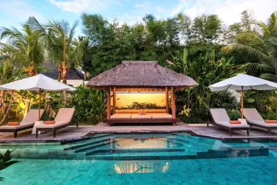 Pool-Tangram-Luxury-Villas-For-Big-Group-Seminyak-Bali-8