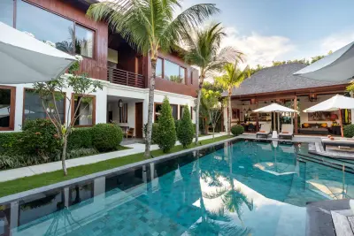 Pool-Tangram-Luxury-Villas-For-Big-Group-Seminyak-Bali-9