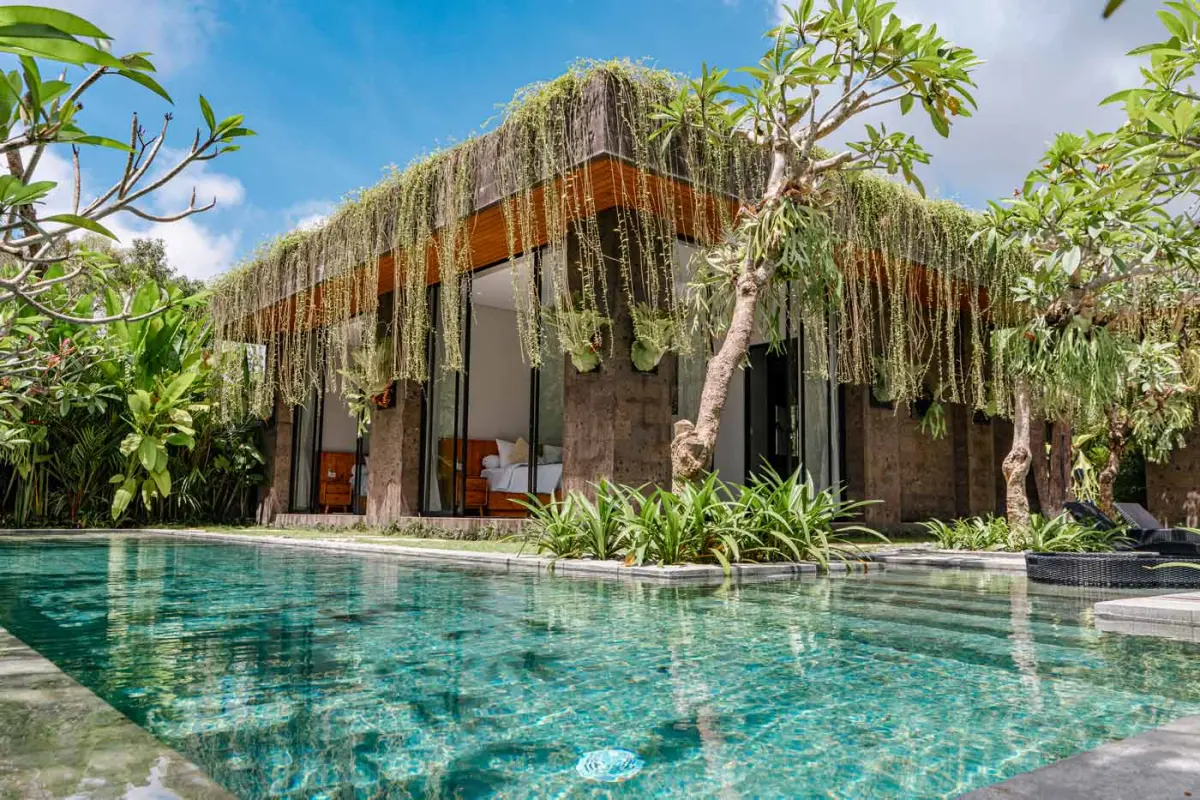 Swimming-Pool-Luxury-Private-Villa-Merica-Ubud-13