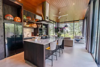 Kitchen-Dining-Luxury-Private-Villa-Merica-Ubud-4