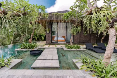 Swimming-Pool-Luxury-Private-Villa-Merica-Ubud-1