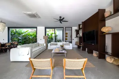Living-Room-Villa-Gendang-Luxury-Private-Villa-Seminyak-2-1