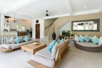 Mana-Batu-Bolong-Villa-6