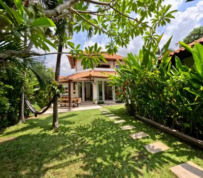 Mana-Batu-Bolong-villa-17