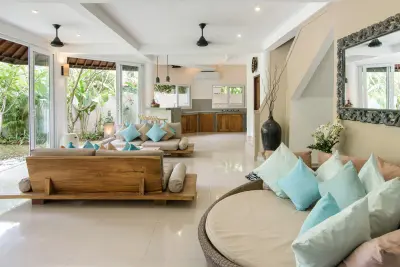 Mana-Batu-Bolong-Villa-8