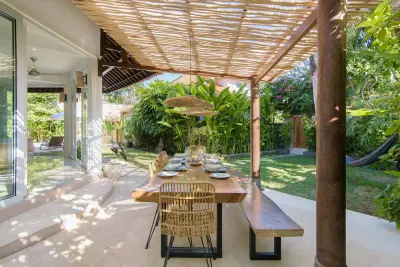 Ron-Ron-atu-Bolong-villa-7
