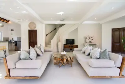 Ron-Ron-atu-Bolong-villa-6