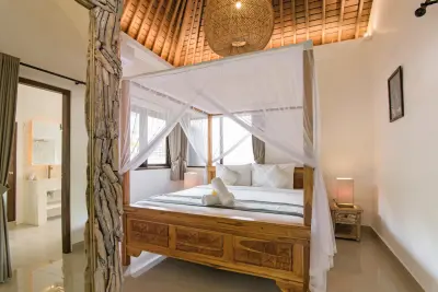 Ron-Ron-Batu-Bolong-Villa-6