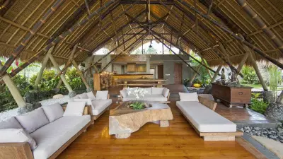 villa-omahpadi-livingroom-1