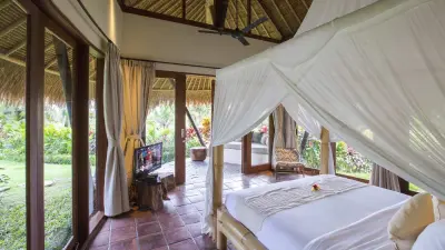 villa-omahpadi-bedroom4-2