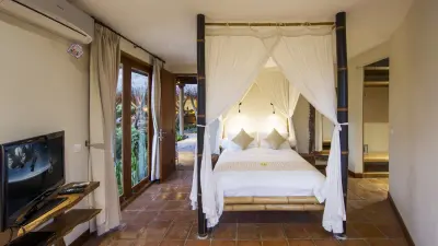 villa-omahpadi-bedroom3-1