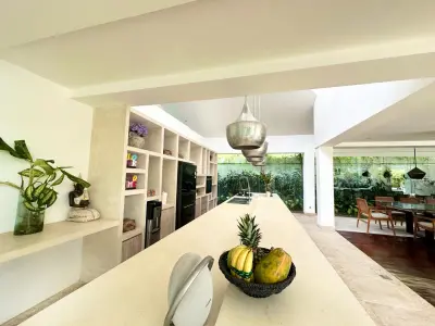 Kitchen-Luxury-4bed-VIlla-1