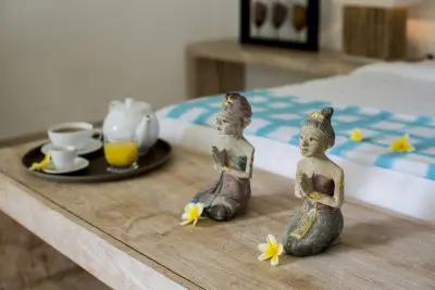 FAMILY-LUXURY-VILLA-BERAWA-CANGGU-BALI-BEDROOM-4-4