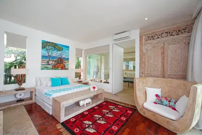 FAMILY-LUXURY-VILLA-BERAWA-CANGGU-BALI-BEDROOM-4-1-1