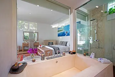FAMILY-VILLA-BERAWA-CANGGU-BALI-BEDROOM-3-3-1
