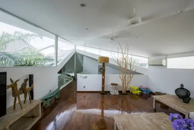 LUXURY-VILLA-BERAWA-CANGGU-BALI-ENTERTAINMENT-ROOM-1