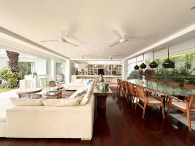 Living-room-Luxury-4bed-Villa-4