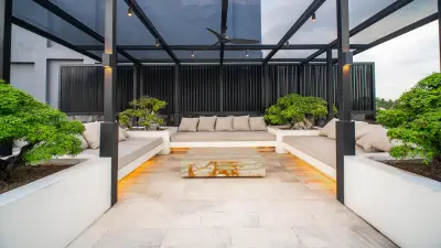 Rooftop-House-of-Light-Luxury-Villa-1
