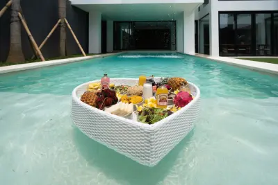 FLOATING-BREAKFAST-3