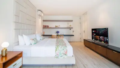 Bedroom-House-of-Light-Luxury-Villa-6