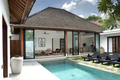 Pool-Garden-UTS-Seminyak-2