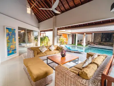 Marton-Luxury-Family-Villa-Berawa-Canggu-Outside-Area-6-4