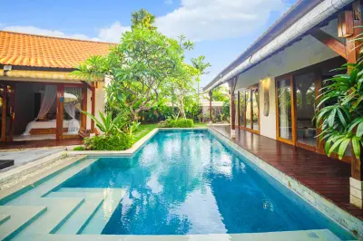 POOL-AREA-TAMANTIS-FAMIL-VILLA-CANGGU-BERAWA-6-1