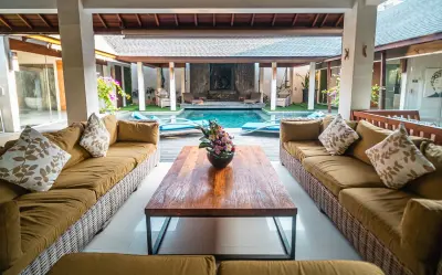Marton-Luxury-Family-Villa-Berawa-Canggu-Outside-Area-3