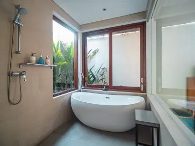 Marton-Luxury-Family-Villa-Berawa-Canggu-Bathrooms-5