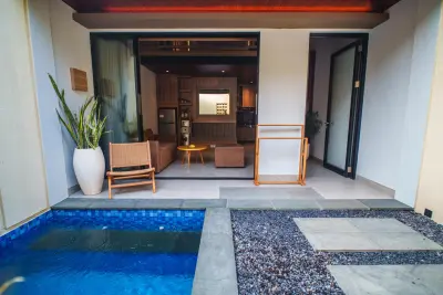 Pool-8