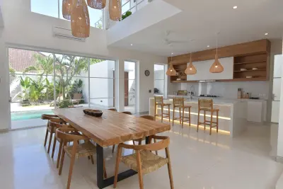 Villa-Cruz-Luxury-Modern-4bed-Villa-Berawa-Canggu-Bali-20