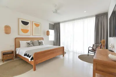 Villa-Cruz-Luxury-Modern-4bed-Villa-Berawa-Canggu-Bali-10