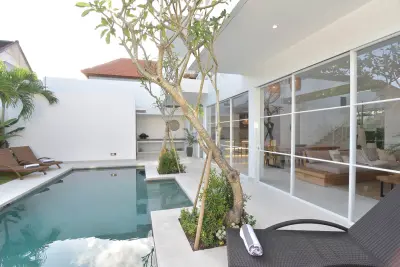 Villa-Cruz-Luxury-Modern-4bed-Villa-Berawa-Canggu-Bali-26
