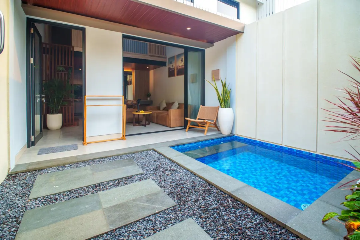 Pool-4-1