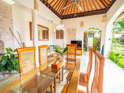 DINING-AREA-CINTA-3BD-FAMILY-LUXURY-VILLA-4