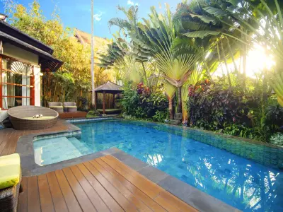Pool-Area-Family-3Bd-Villa-Berawa-Canggu-9