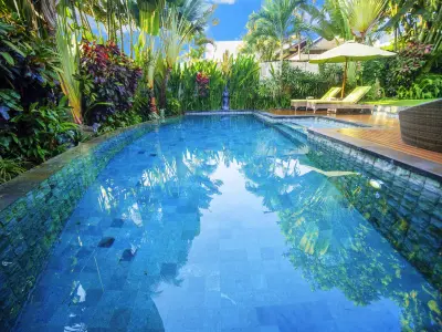 Pool-Area-Family-3Bd-Villa-Berawa-Canggu-2