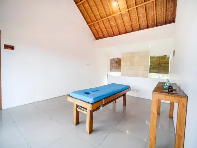 MASSAGE-BED-AMORE-4BED-VILLA-5