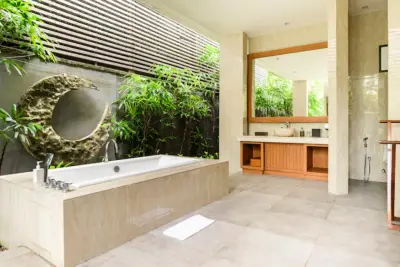 BATHROOMS-1
