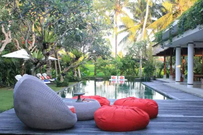 Stylish-mansion-with-home-theater-bali-comfy-villas-pool-area-garden-9