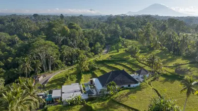 Exterior-Arvanya-Luxury-Private-Villa-Ubud-3