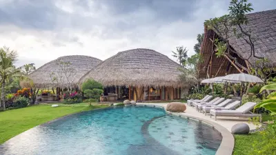 villa-omahpadi-swimmingpool-2