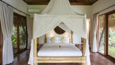 villa-omahpadi-bedroom5-1