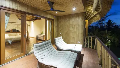 villa-omahpadi-terrace-1