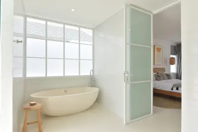 Villa-Cruz-Luxury-Modern-4bed-Villa-Berawa-Canggu-Bali-5