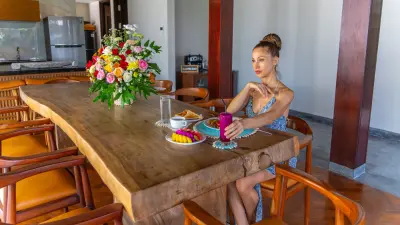 Lotus-5bed-Luxury-Bali-Villa-For-Families-and-Groups-33-1