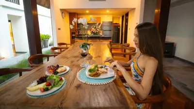 Lotus-5bed-Luxury-Bali-Villa-For-Families-and-Groups-62-1