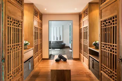 Bedrooms-Luxury-Villa-Seminyak-2